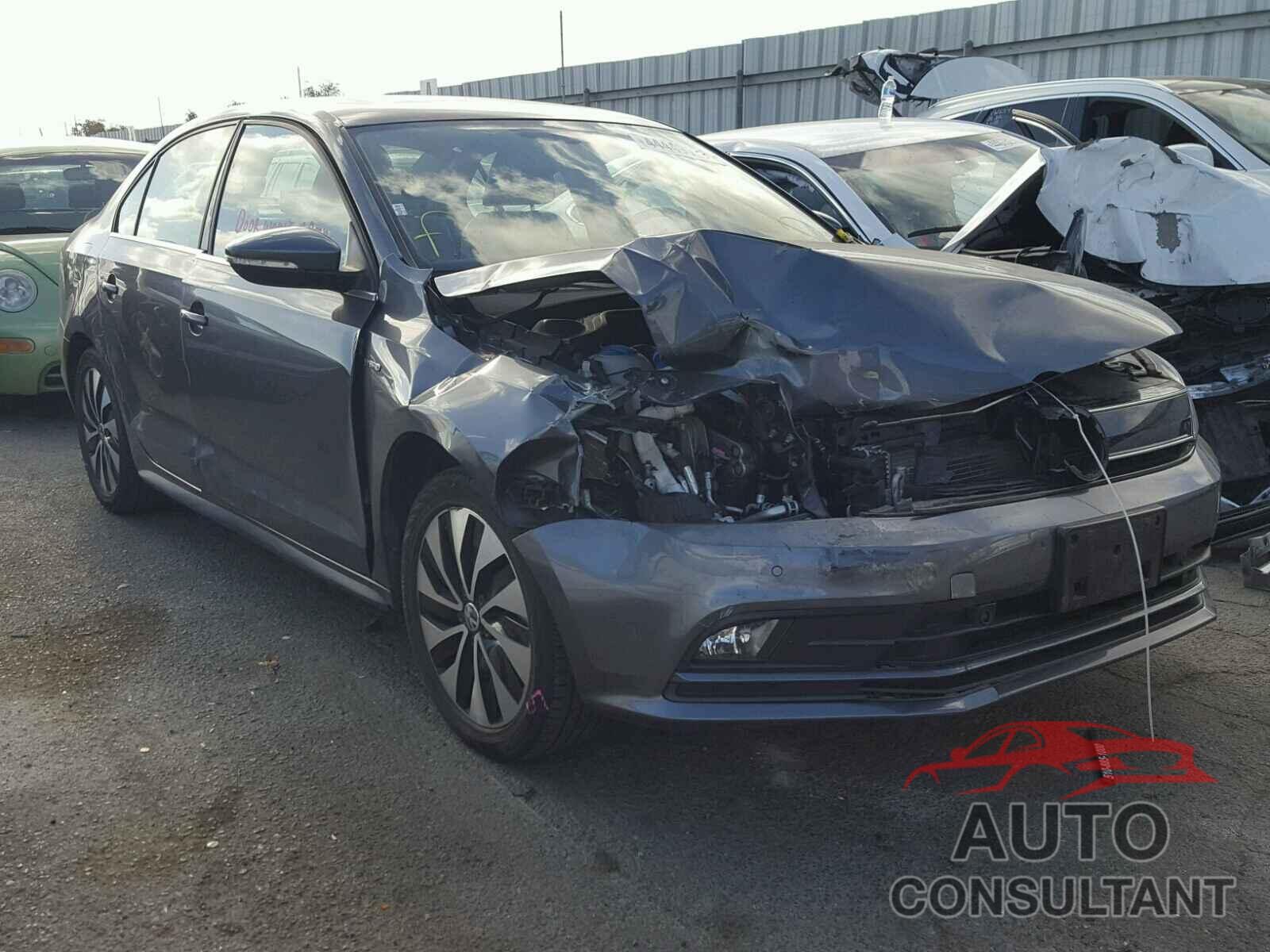 VOLKSWAGEN JETTA 2015 - 3VW637AJ6FM328916