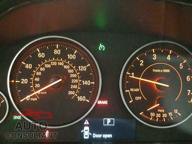 BMW 3 SERIES 2016 - WBA8E3G51GNU03616