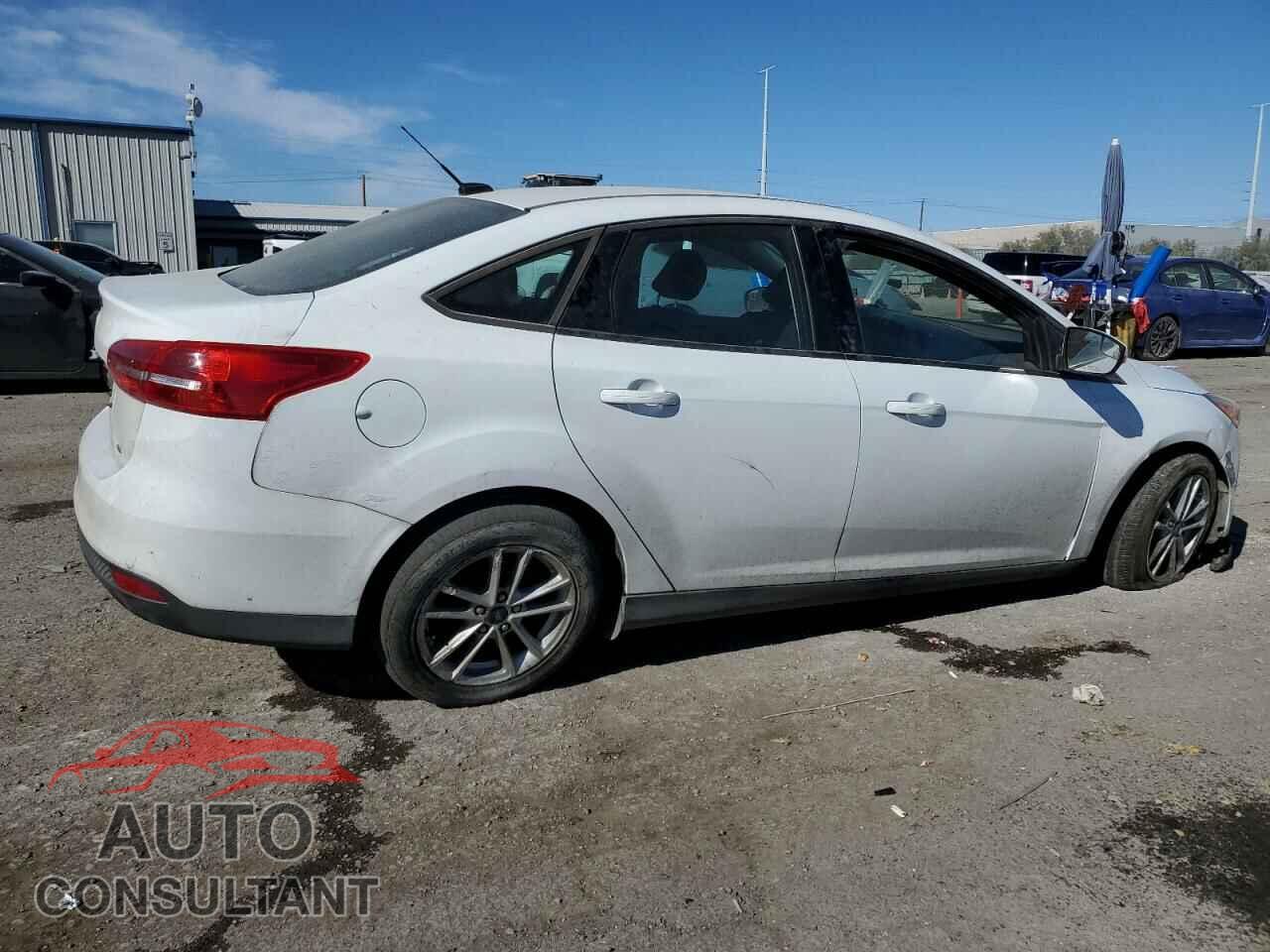 FORD FOCUS 2017 - 1FADP3F29HL300093