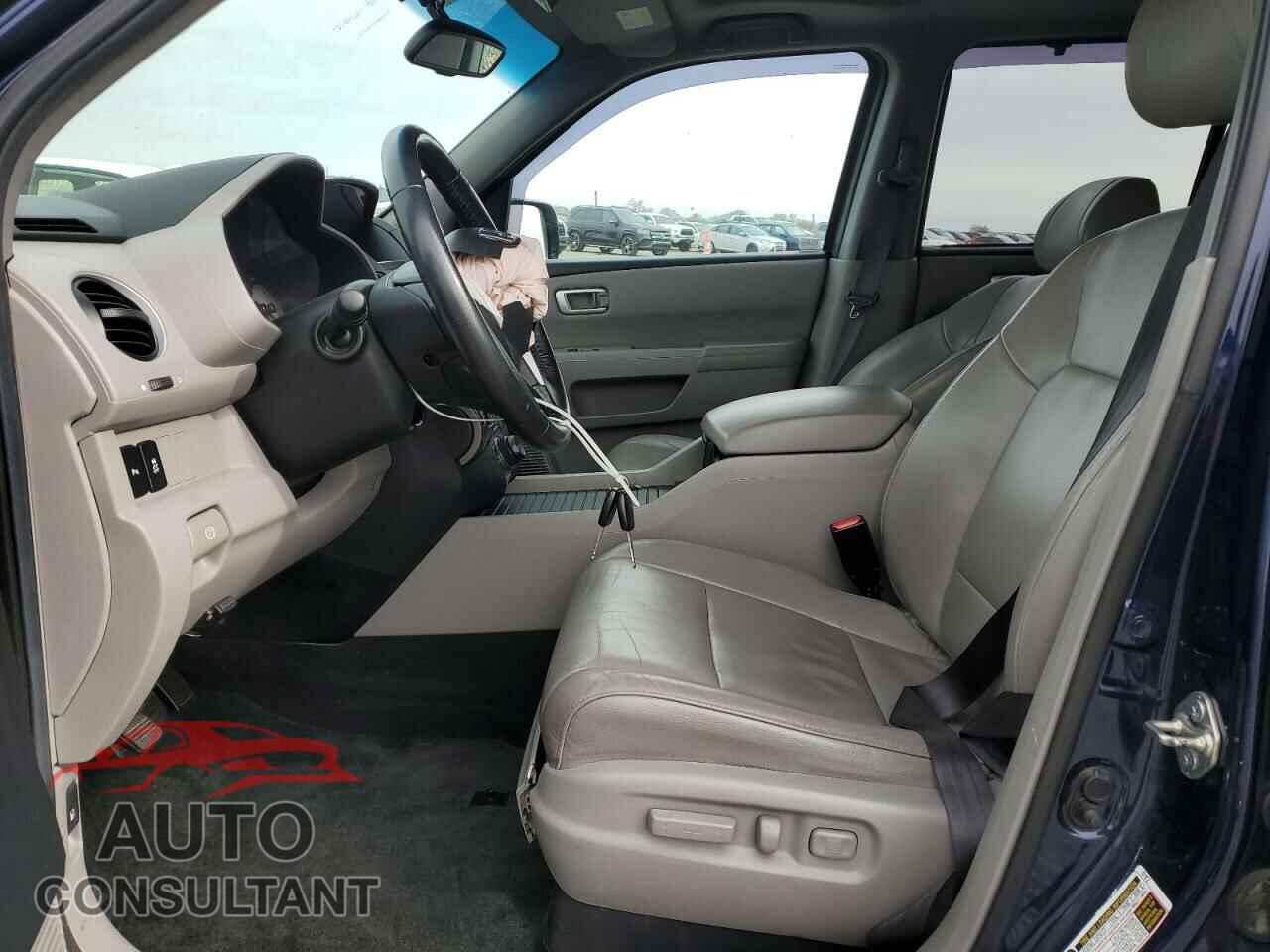 HONDA PILOT 2013 - 5FNYF4H91DB085370