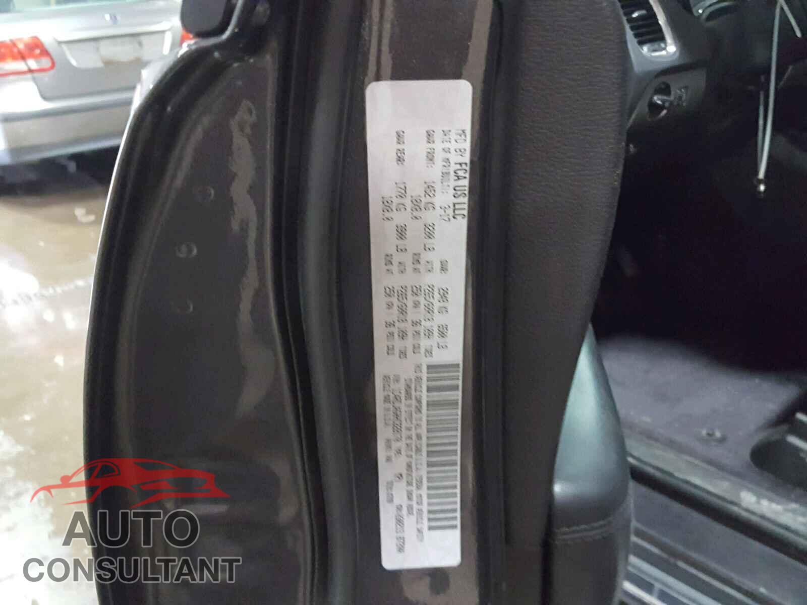 DODGE DURANGO SXT 2017 - 1C4RDJAG0HC828170