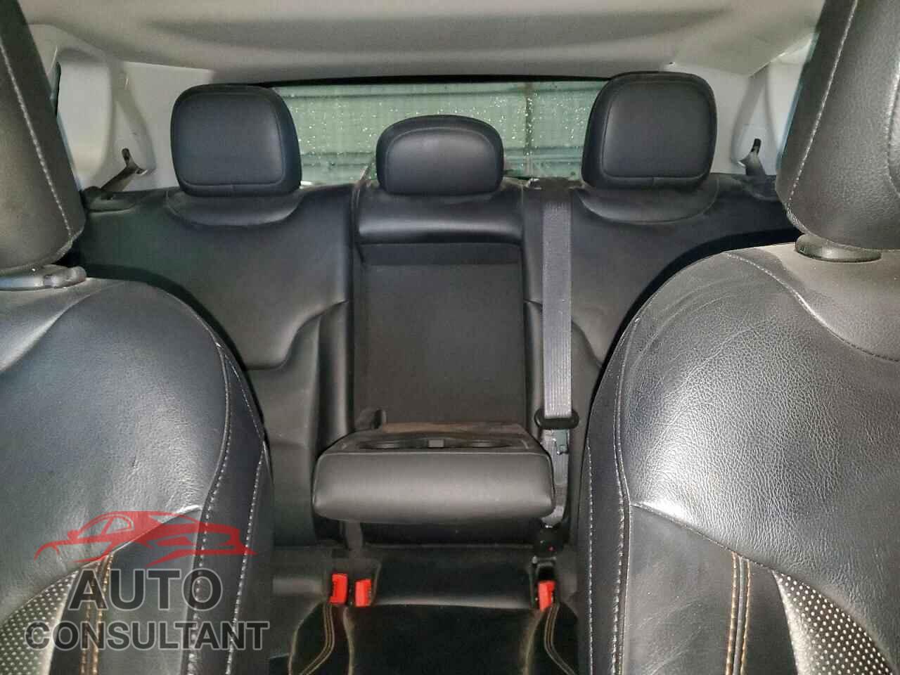 JEEP COMPASS 2017 - 3C4NJDCB2HT642063