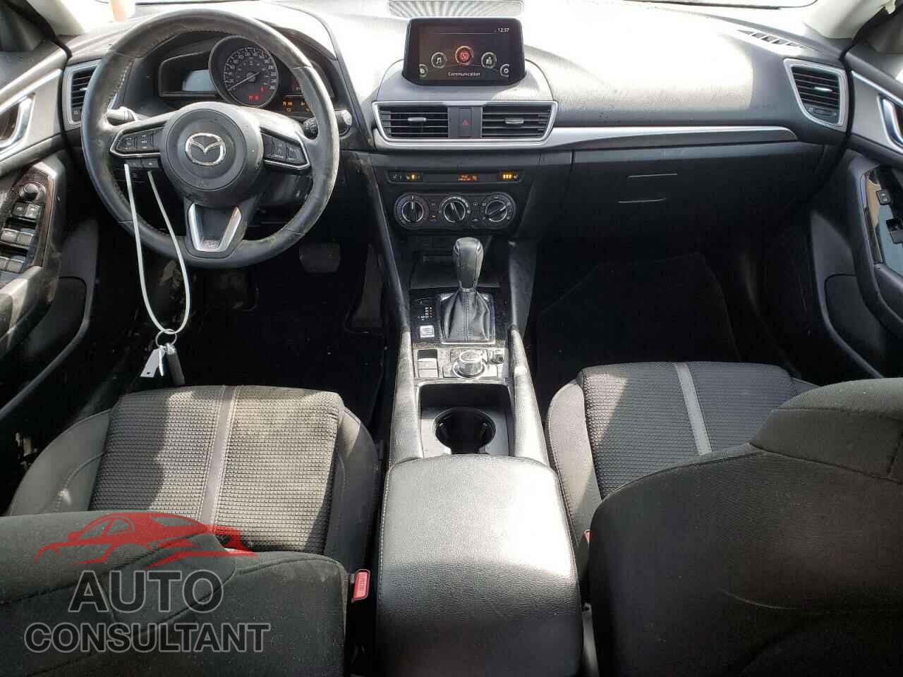 MAZDA 3 2017 - 3MZBN1L73HM136833