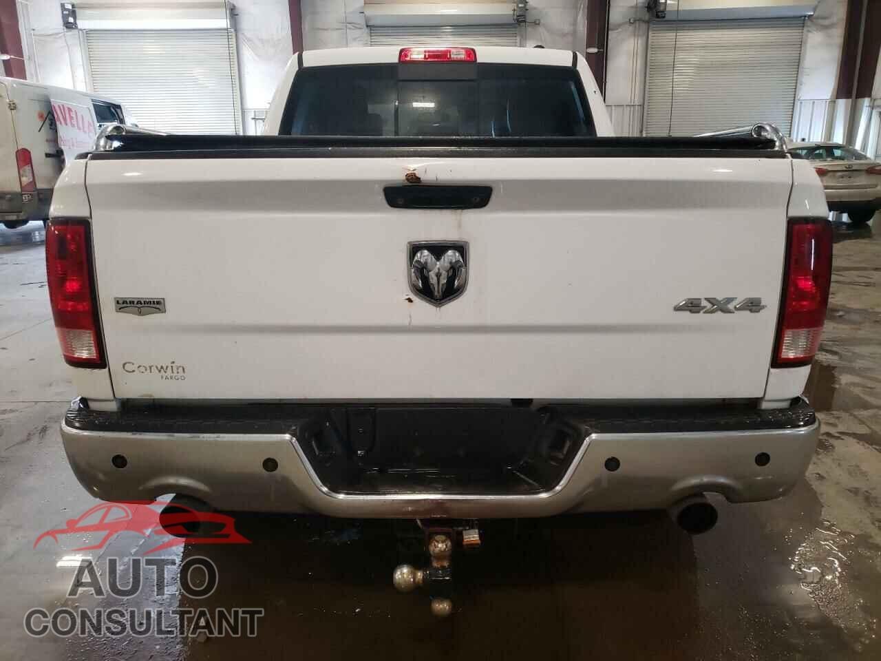 DODGE RAM 1500 2012 - 1C6RD7NT2CS305054