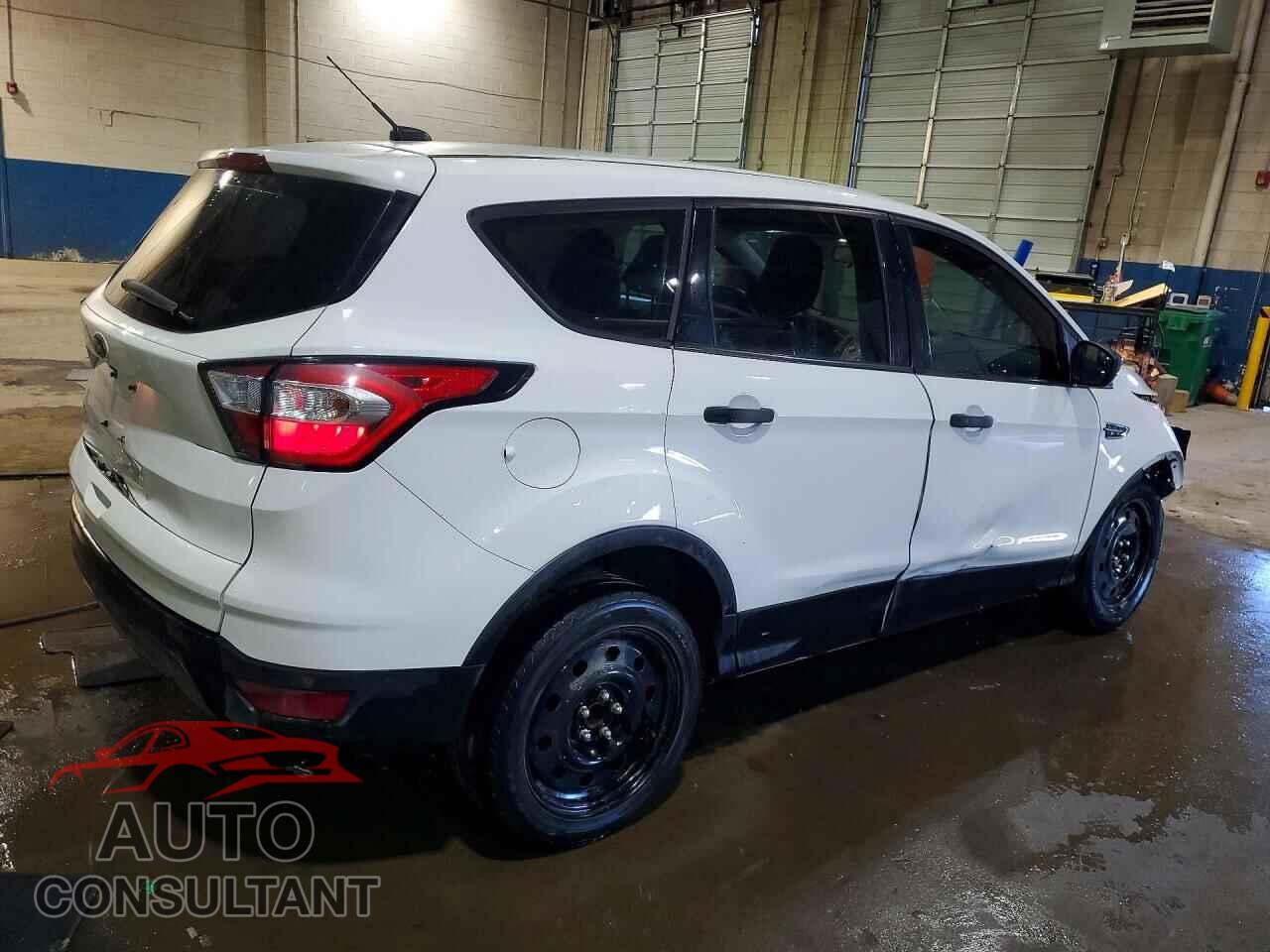 FORD ESCAPE 2018 - 1FMCU0F79JUB37708