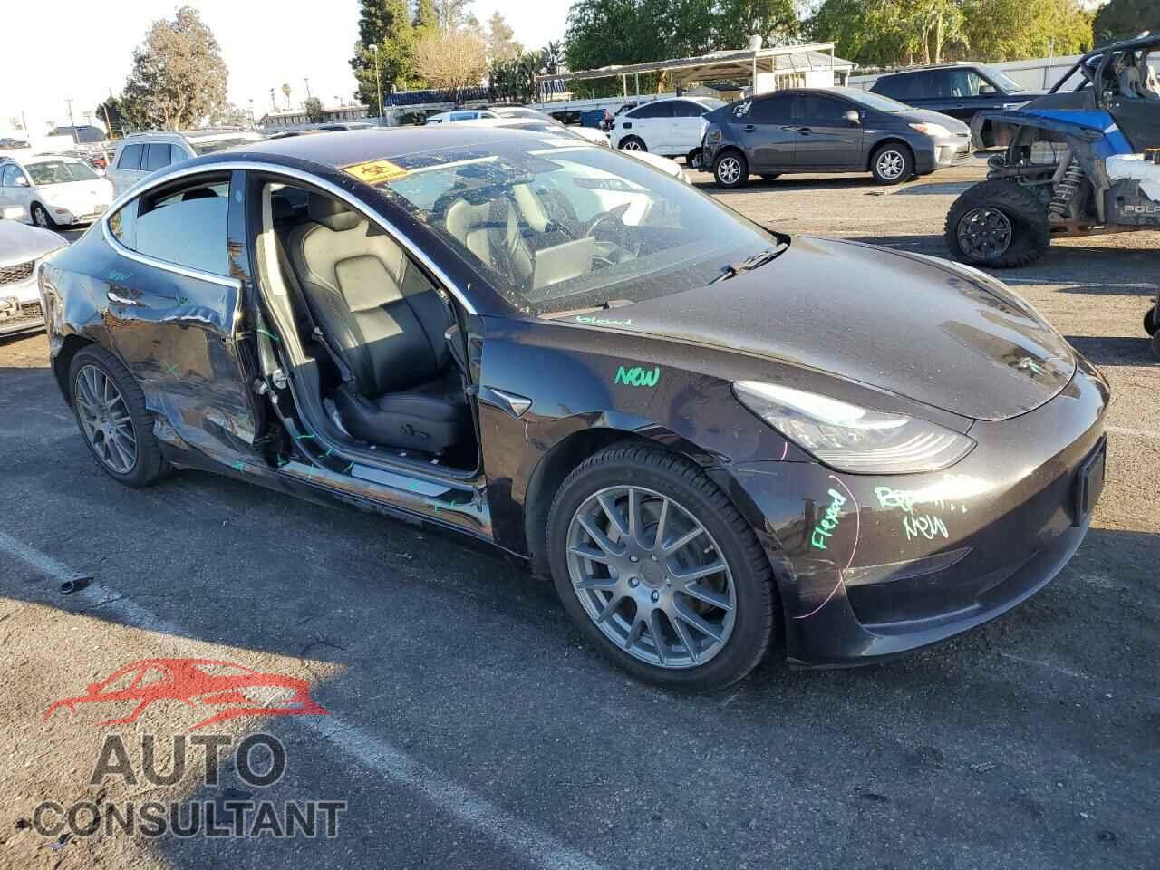 TESLA MODEL 3 2018 - 5YJ3E1EA6JF070935