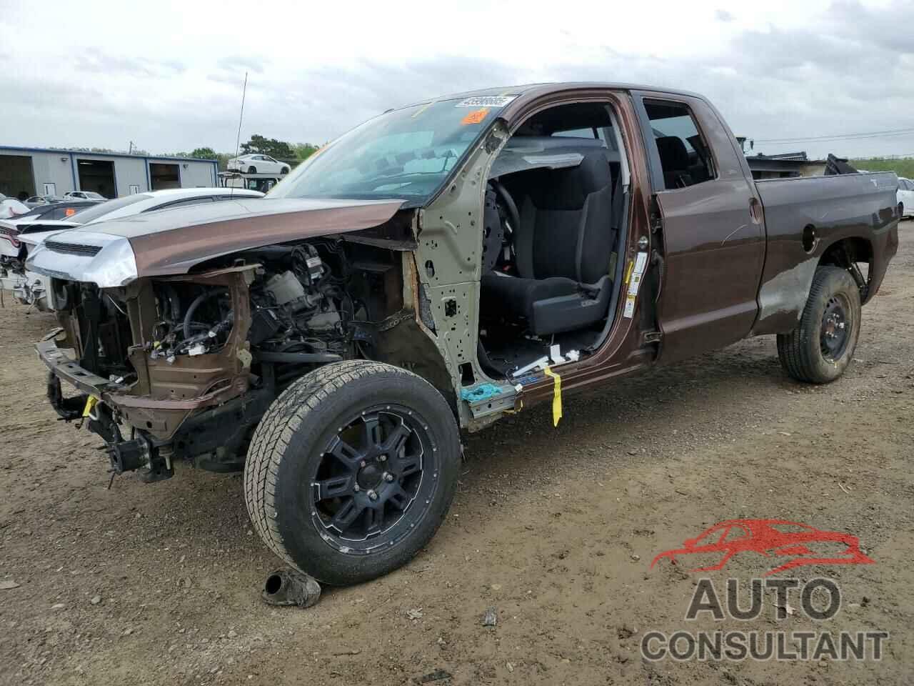 TOYOTA TUNDRA 2017 - 5TFUW5F14HX583494