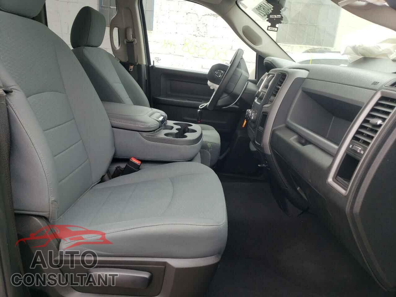 RAM 1500 2018 - 1C6RR7FT7JS256799