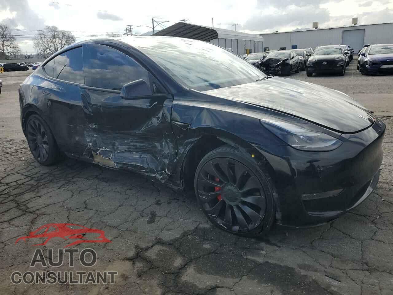TESLA MODEL Y 2022 - 7SAYGDEF8NF345324