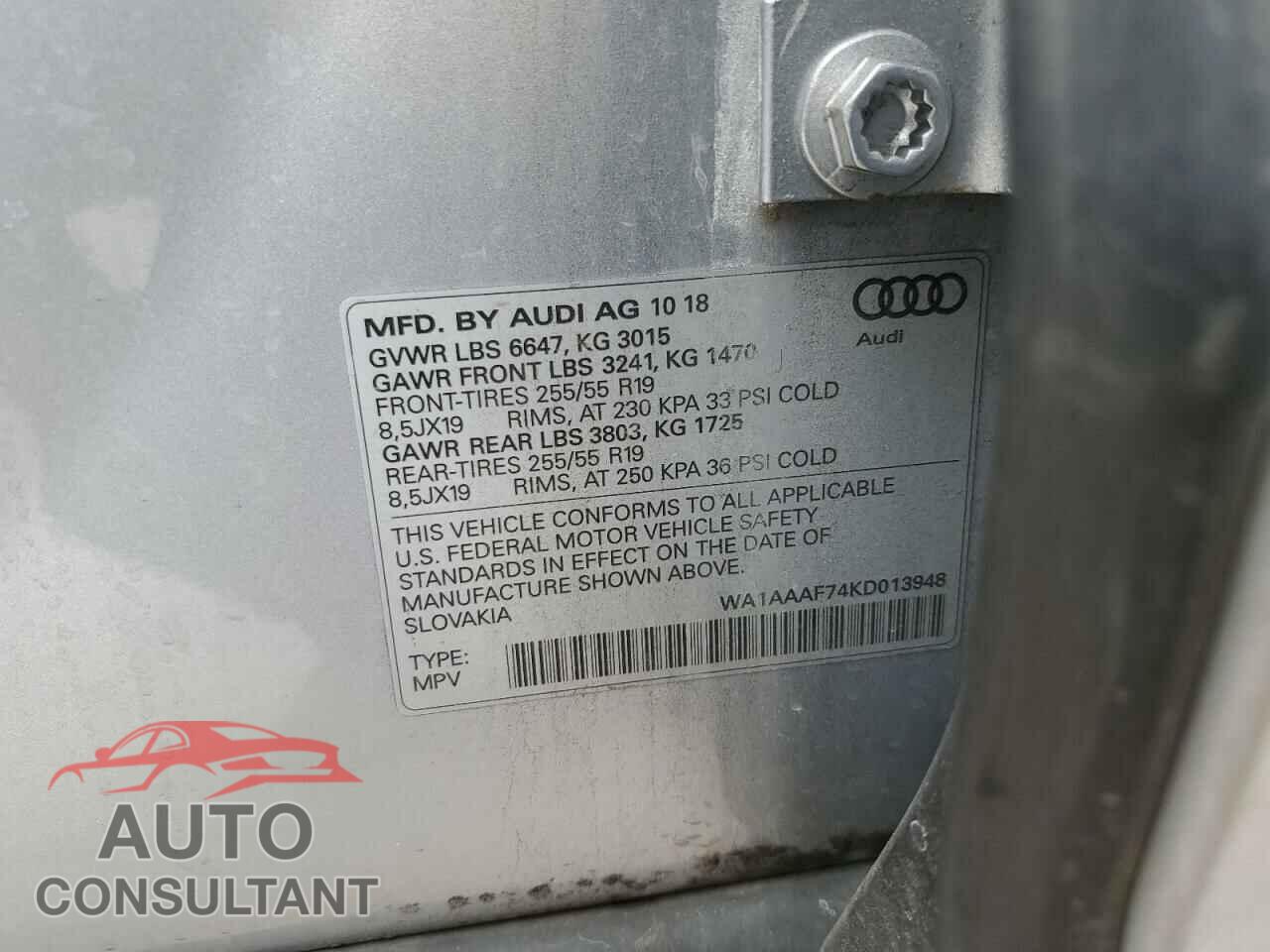 AUDI Q7 2019 - WA1AAAF74KD013948