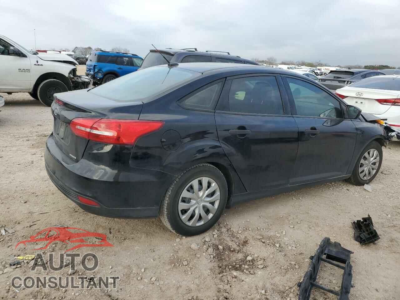FORD FOCUS 2016 - 1FADP3E22GL297232
