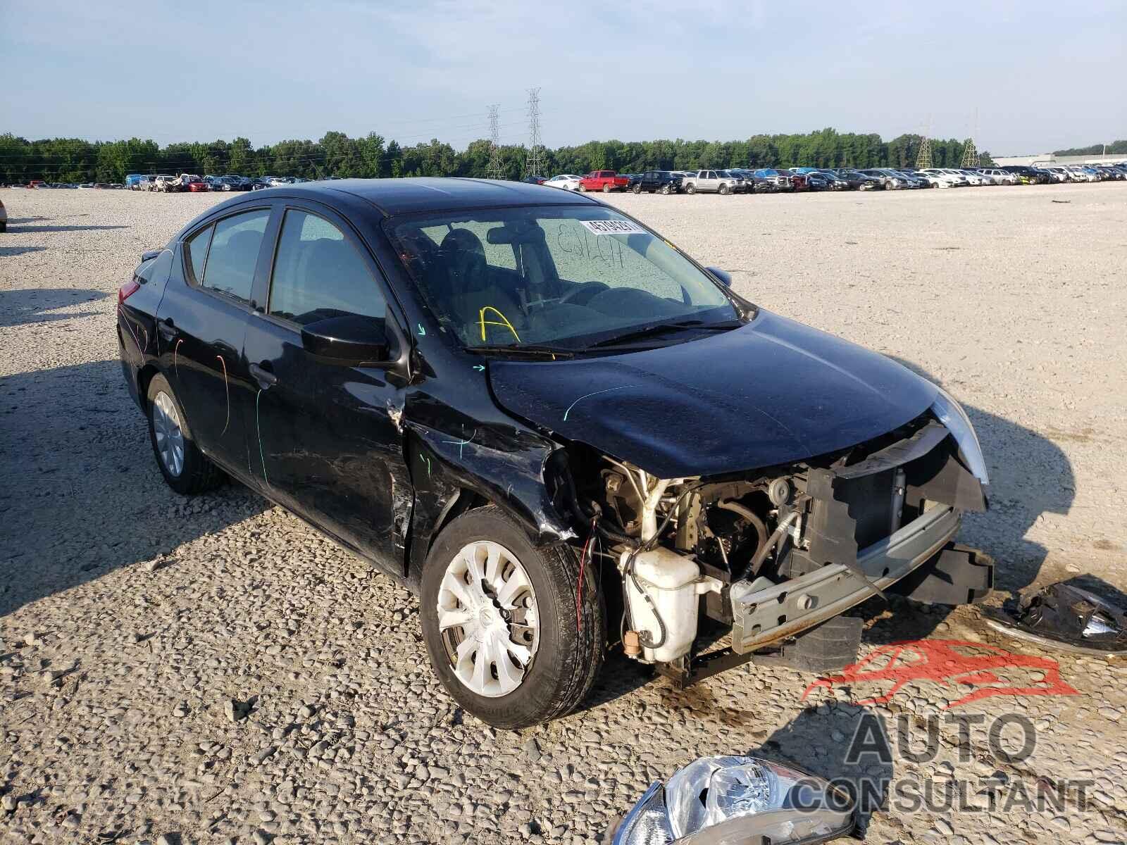 NISSAN VERSA 2017 - 3N1CN7AP2HL829091