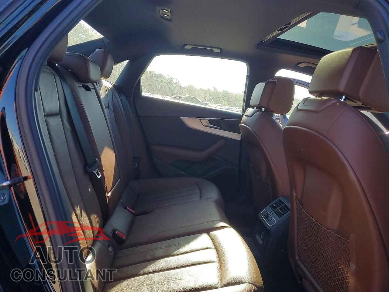 AUDI A4 2017 - WAUDNAF49HN053262