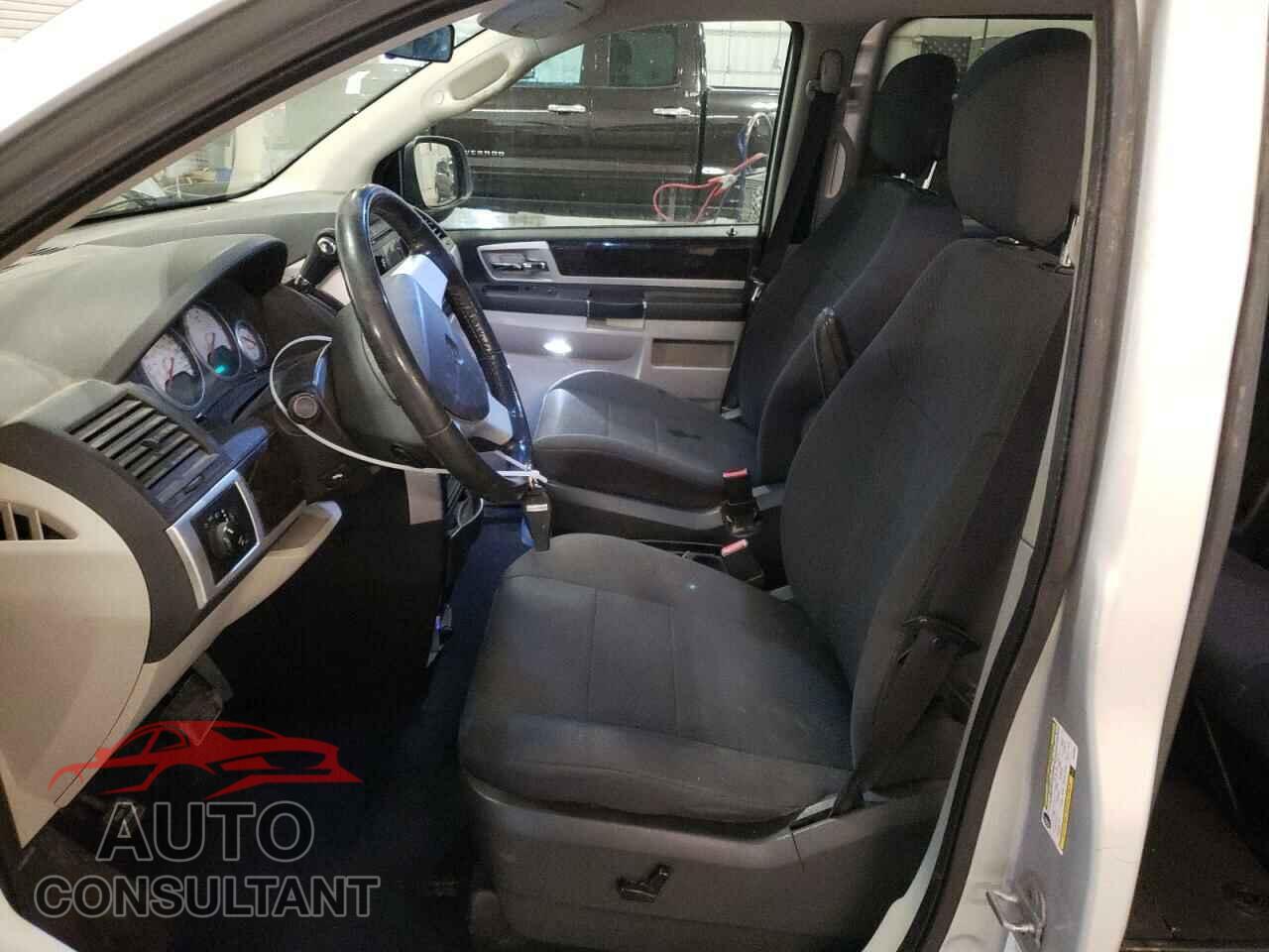 DODGE CARAVAN 2010 - 2D4RN5D19AR409665