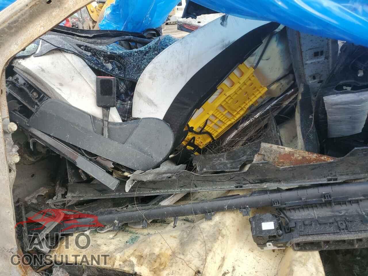 TESLA MODEL 3 2021 - 5YJ3E1EC1MF084196