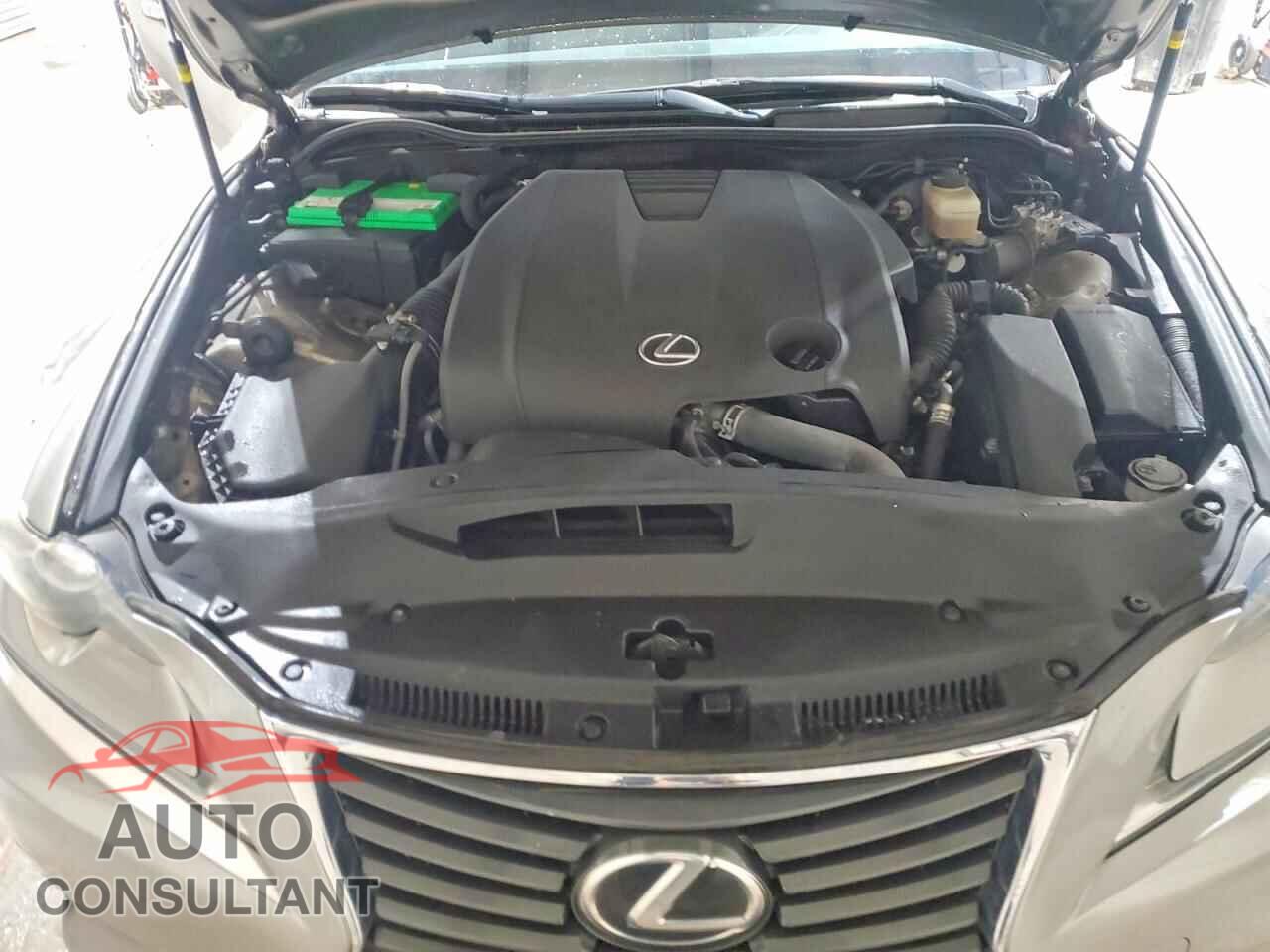 LEXUS IS 2014 - JTHCF1D20E5000537
