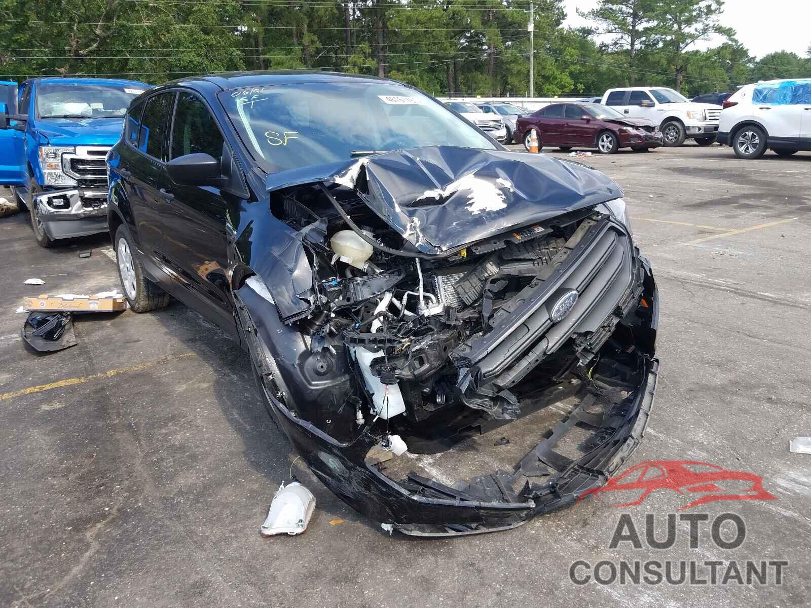 FORD ESCAPE 2018 - 1FMCU0F73JUB97757