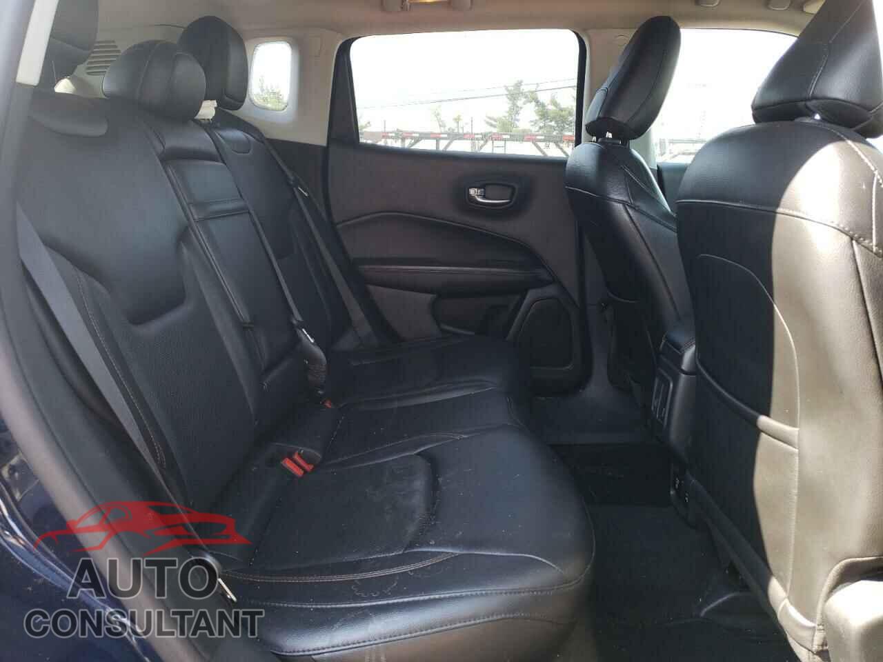 JEEP COMPASS 2017 - 3C4NJDCB9HT611330