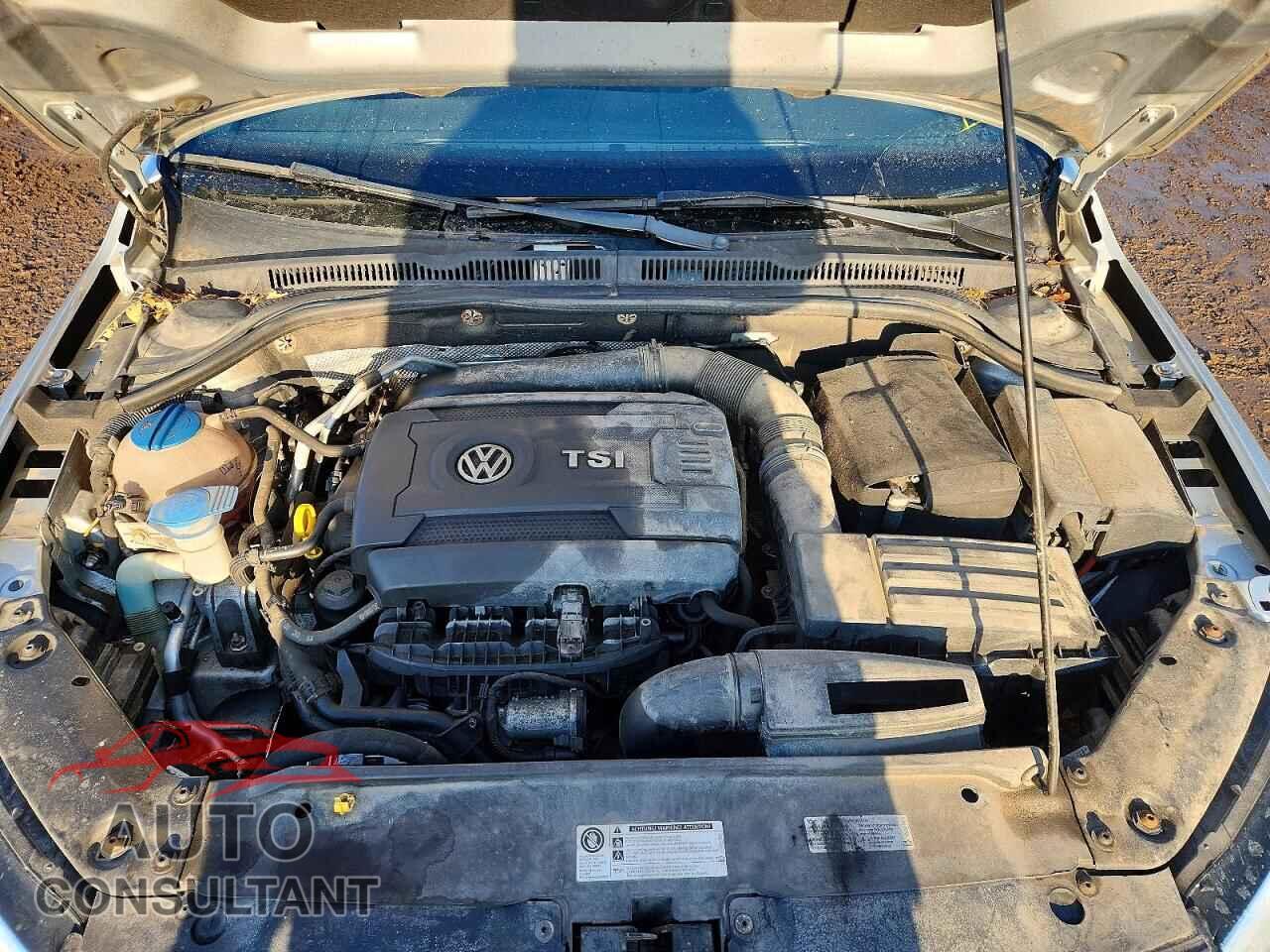 VOLKSWAGEN JETTA 2014 - 3VWD07AJ3EM242543