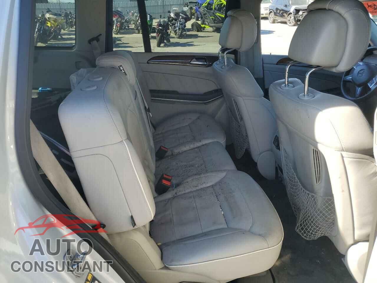 MERCEDES-BENZ GL-CLASS 2013 - 4JGDF7DE2DA101552