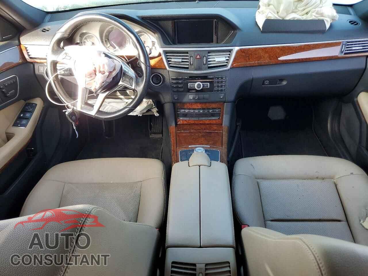 MERCEDES-BENZ E-CLASS 2012 - WDDHF5KB2CA650515