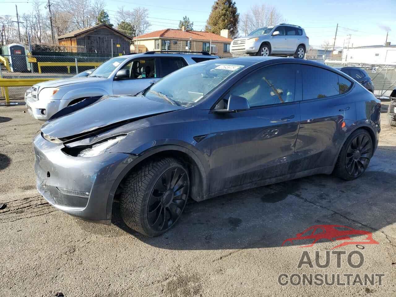 TESLA MODEL Y 2022 - 7SAYGDEF0NF452111