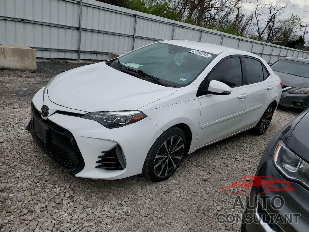 TOYOTA COROLLA 2018 - 2T1BURHE2JC029511