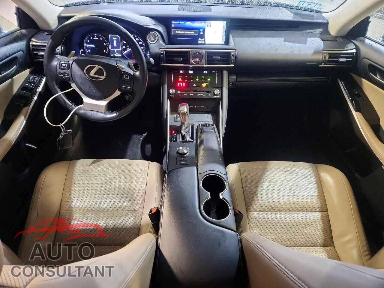 LEXUS IS 2017 - JTHCM1D21H5021598