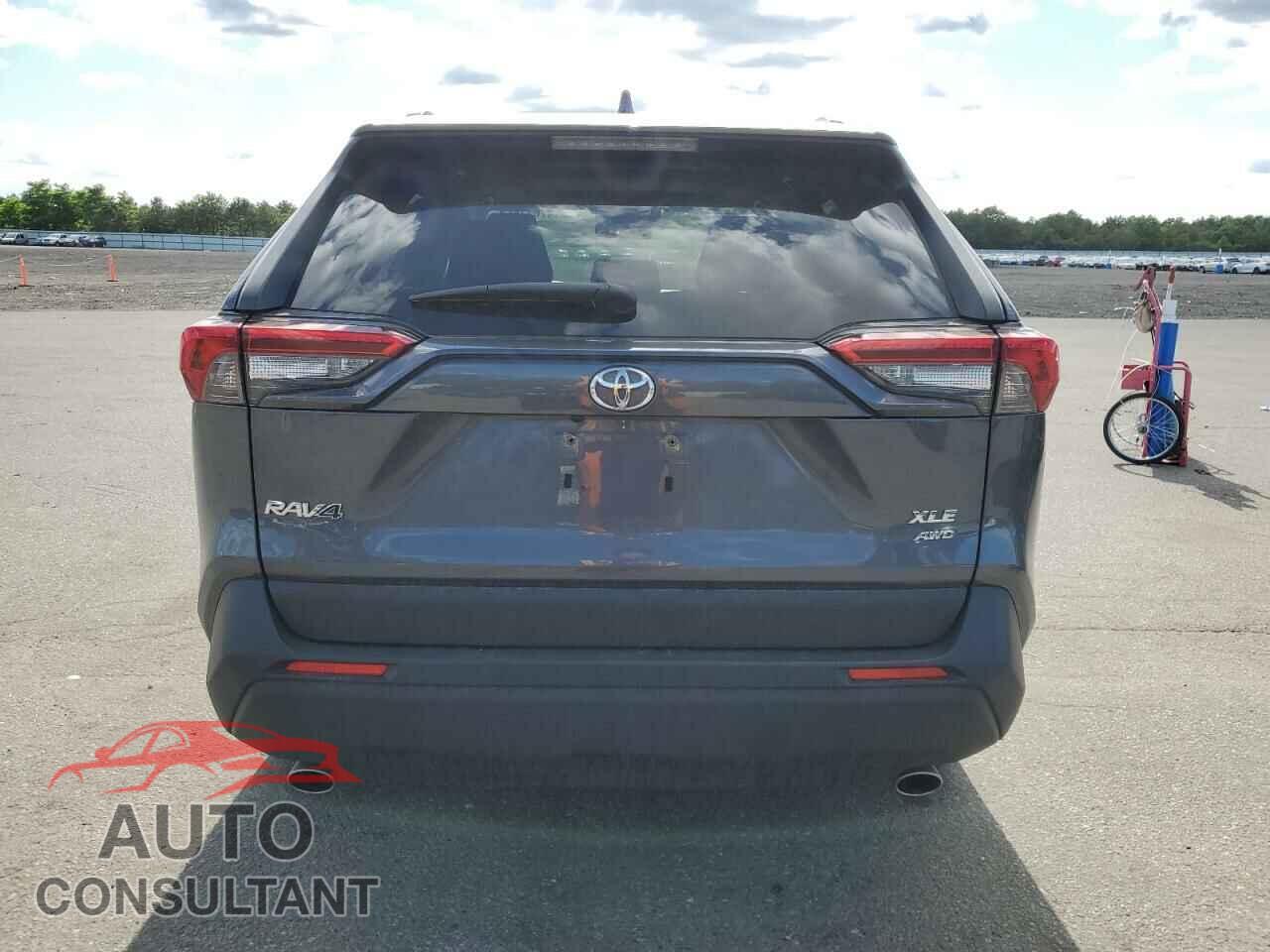 TOYOTA RAV4 2021 - JTMP1RFV8MD076227