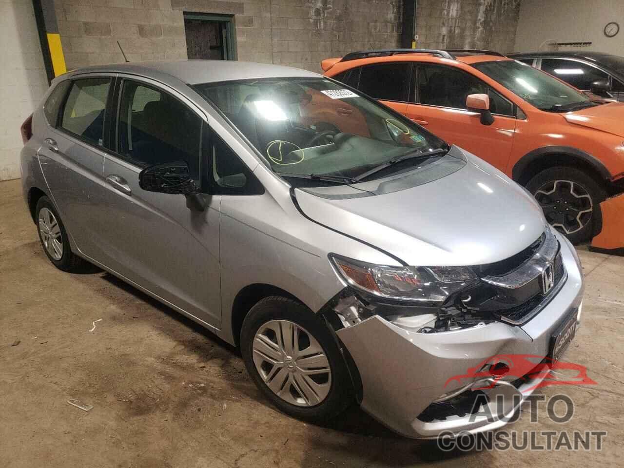 HONDA FIT 2018 - 3HGGK5H45JM728071