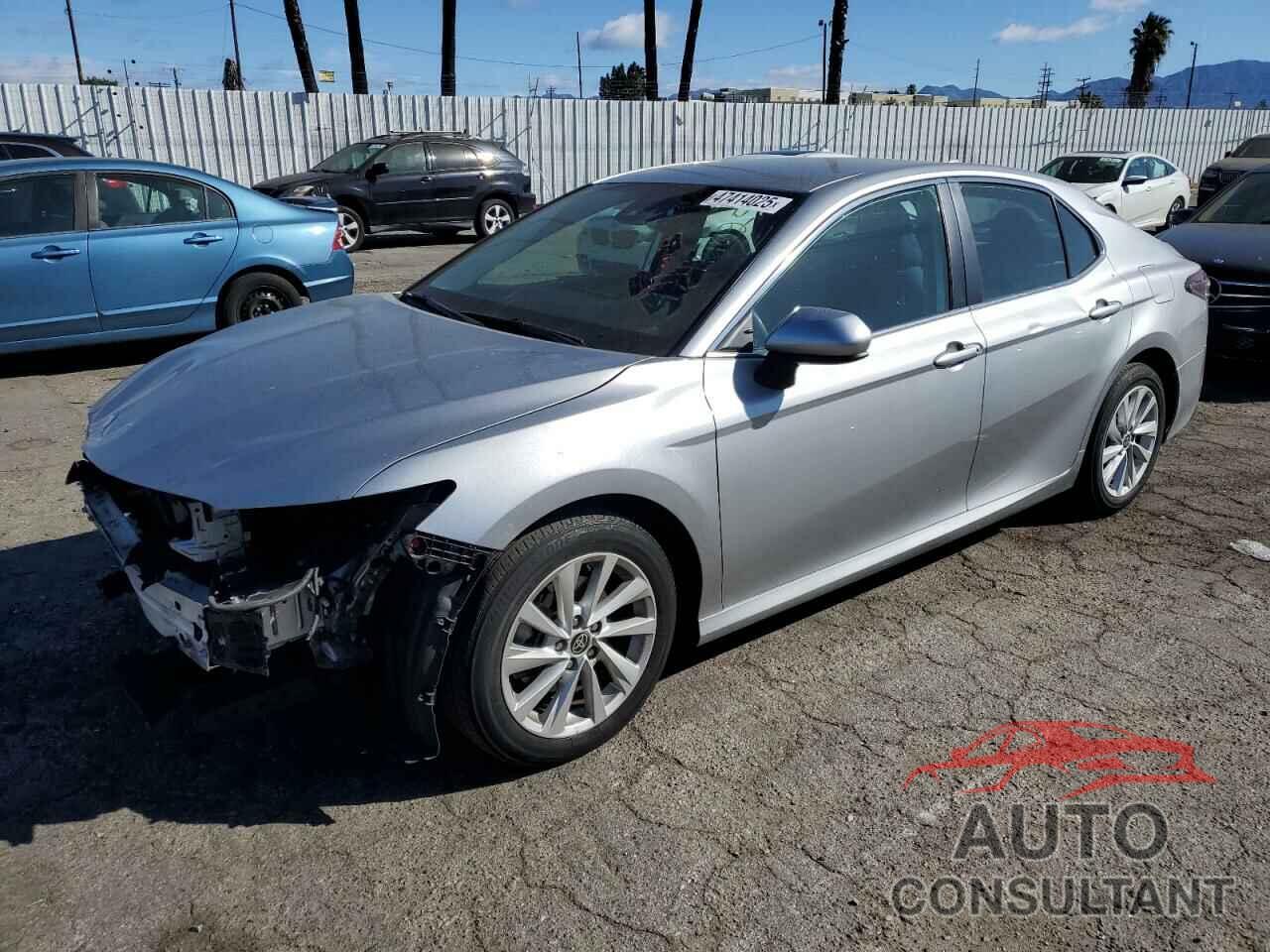 TOYOTA CAMRY 2021 - 4T1C11AK8MU543994