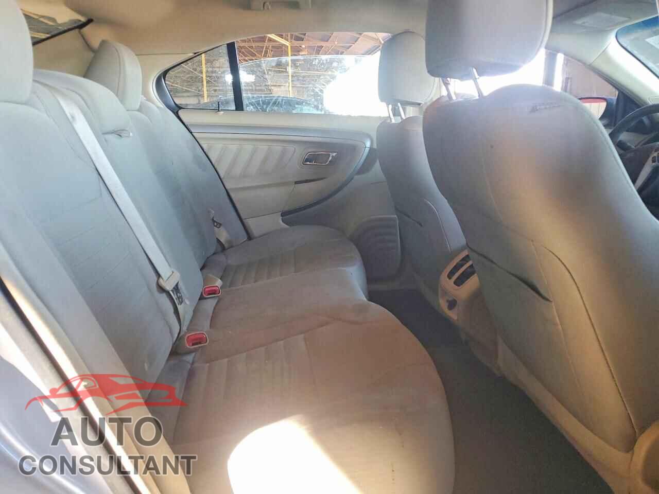 FORD TAURUS 2016 - 1FAHP2D82GG109769