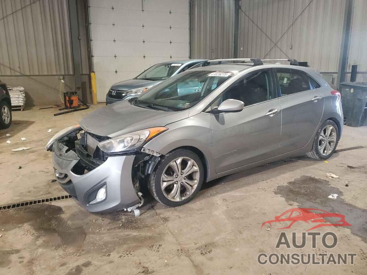 HYUNDAI ELANTRA 2013 - KMHD35LE9DU104980