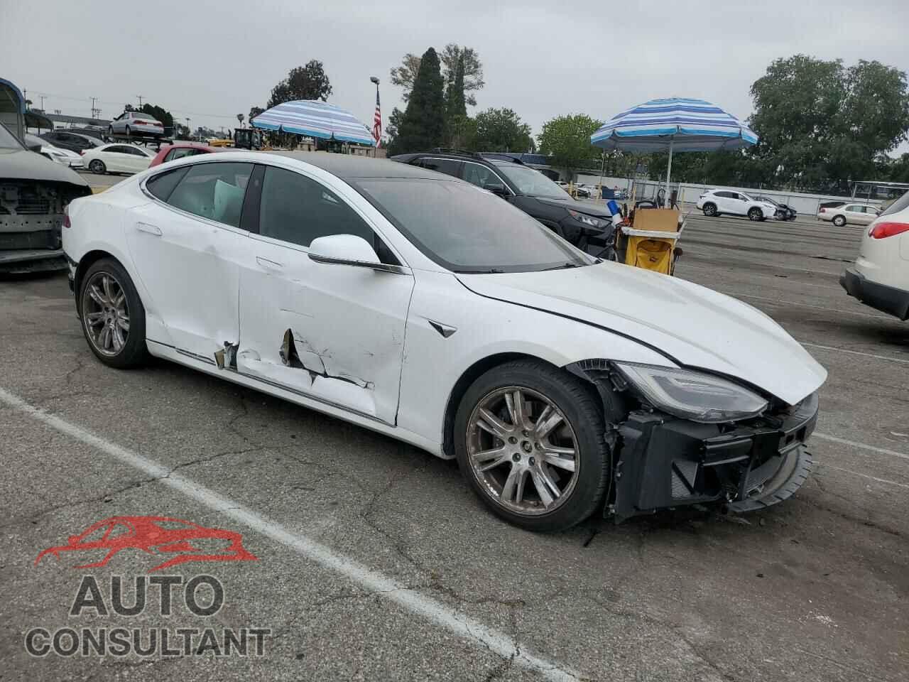TESLA MODEL S 2021 - 5YJSA1E24MF427775