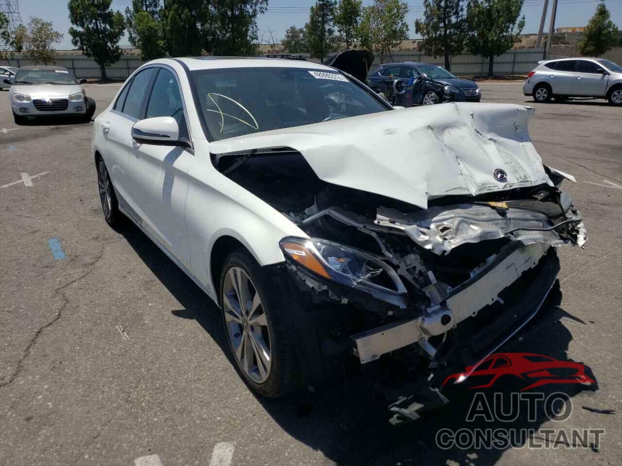 MERCEDES-BENZ C-CLASS 2018 - 55SWF4JB2JU273166