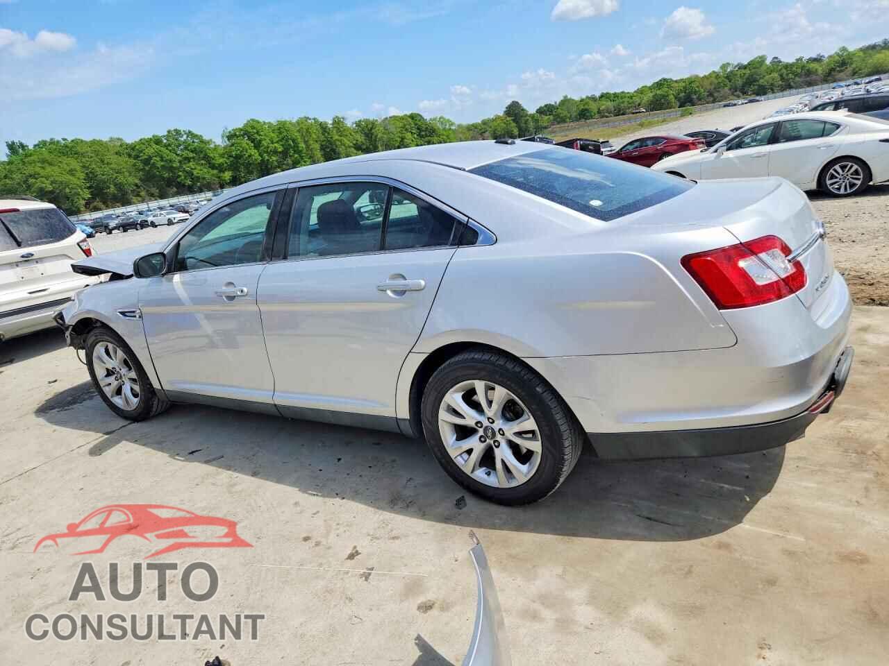 FORD TAURUS 2011 - 1FAHP2EW8BG109717