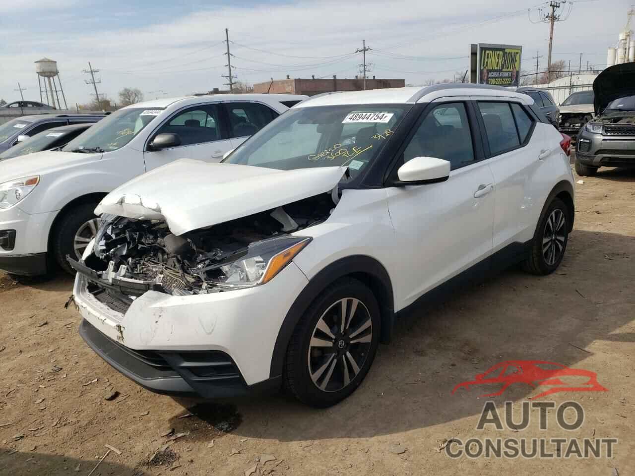 NISSAN KICKS 2018 - 3N1CP5CU0JL543165