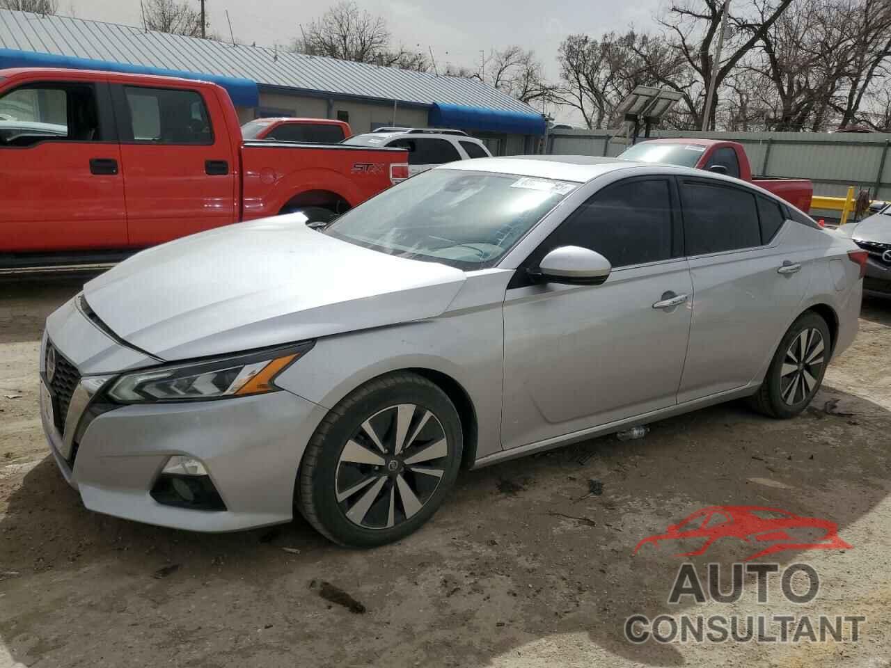 NISSAN ALTIMA 2019 - 1N4BL4DV9KC124160