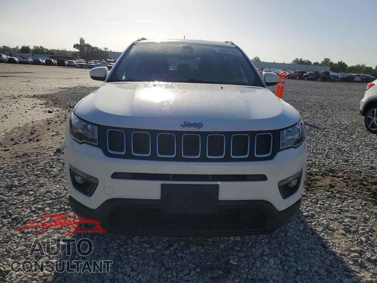JEEP COMPASS 2020 - 3C4NJDBB7LT168735