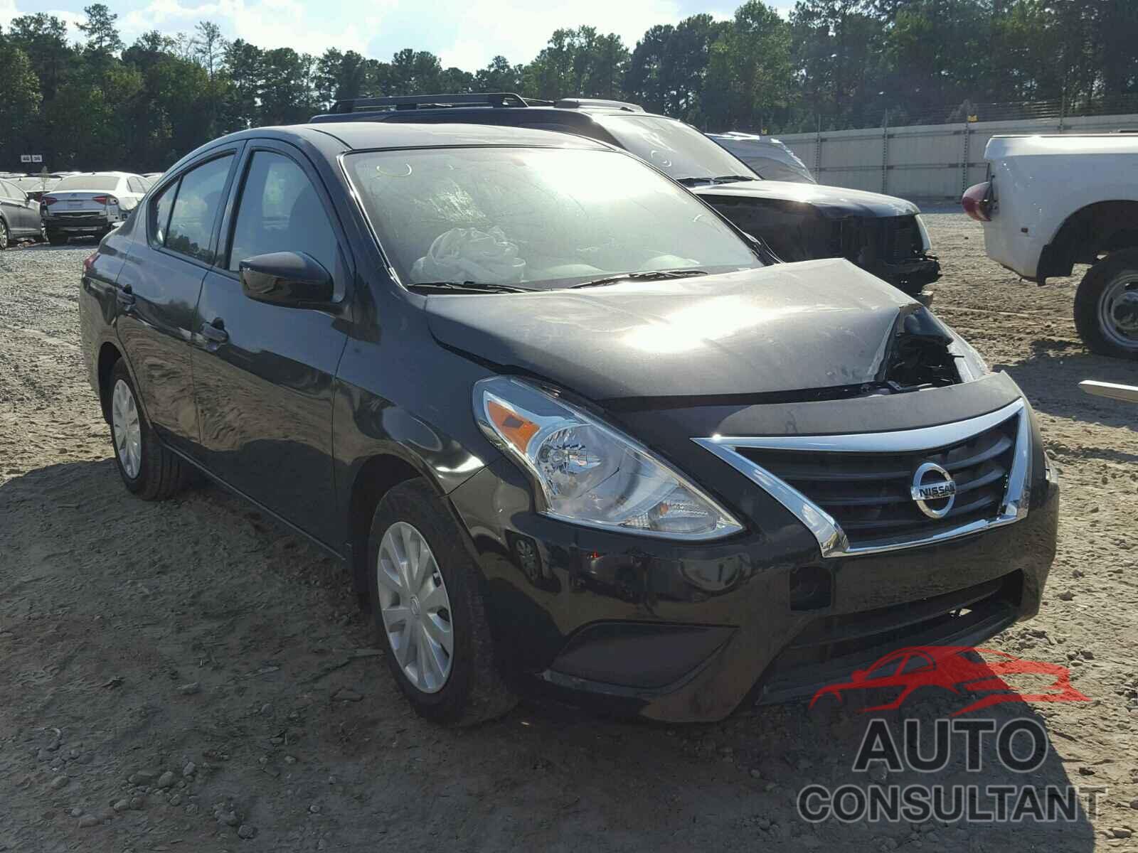 NISSAN VERSA 2017 - 3N1CN7AP8HL895564
