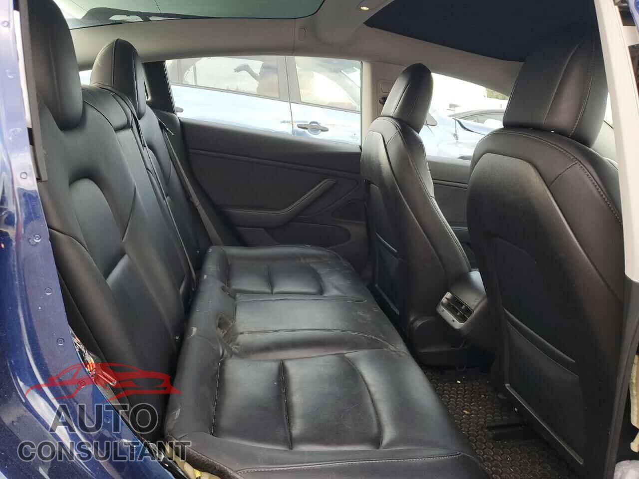 TESLA MODEL 3 2018 - 5YJ3E1EA6JF041239