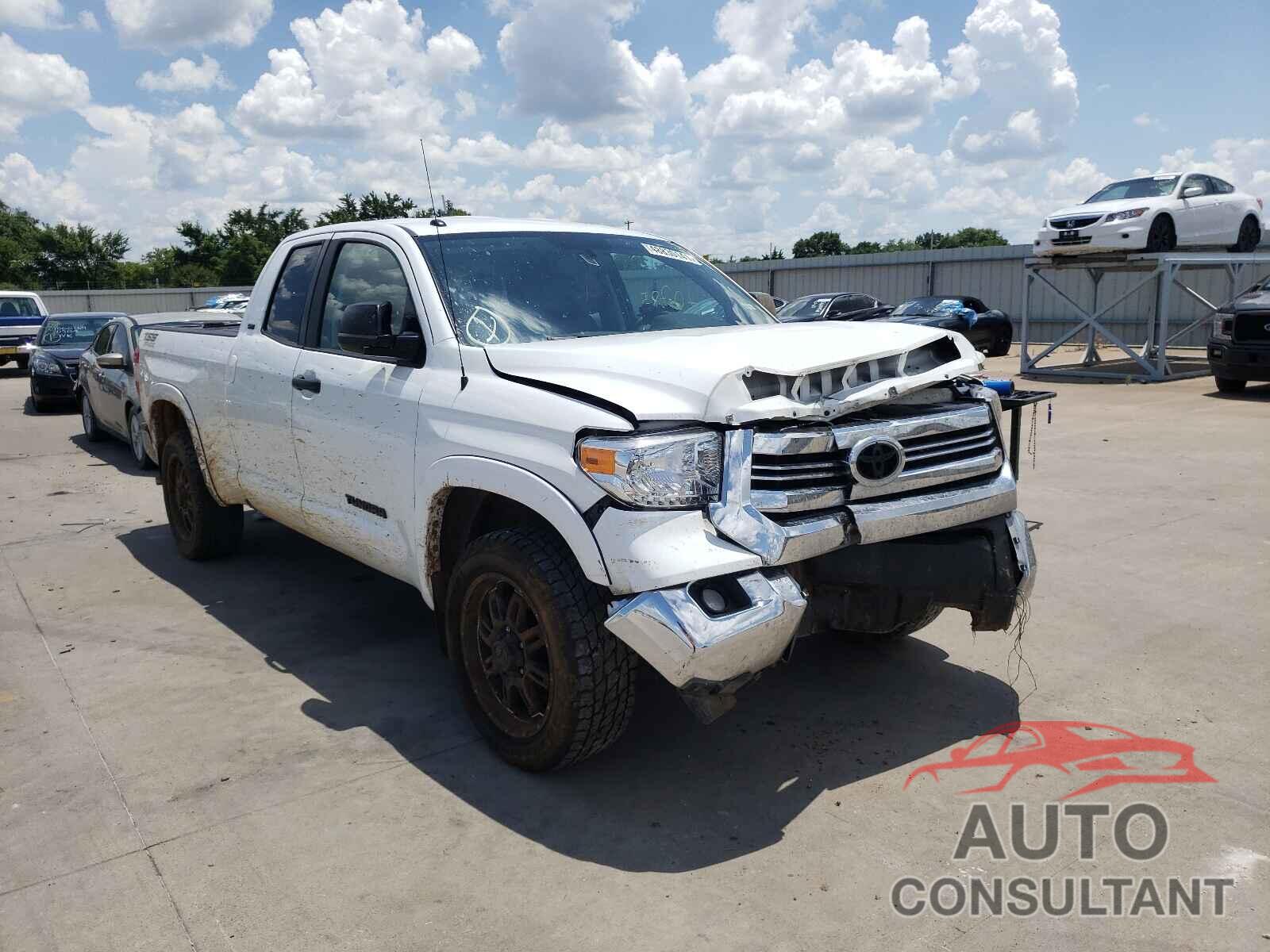 TOYOTA TUNDRA 2017 - 5TFRM5F11HX115637