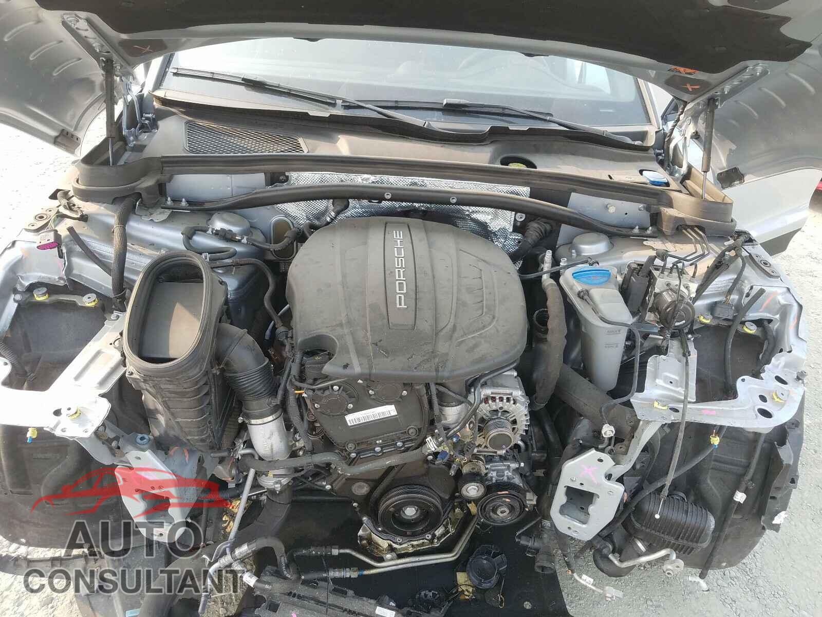 PORSCHE MACAN 2018 - WP1AA2A53JLB00809