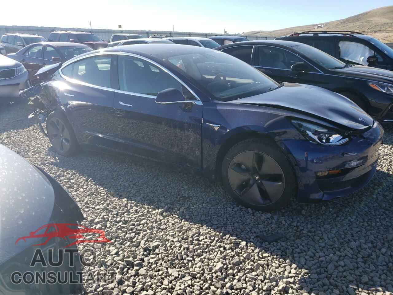 TESLA MODEL 3 2018 - 5YJ3E1EB1JF090079