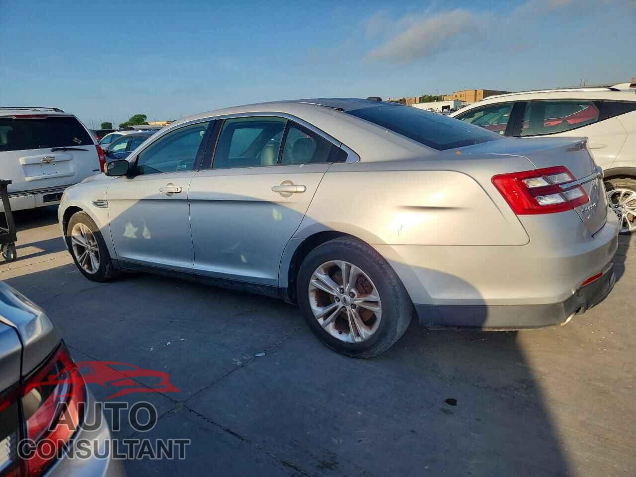 FORD TAURUS 2014 - 1FAHP2E80EG174423