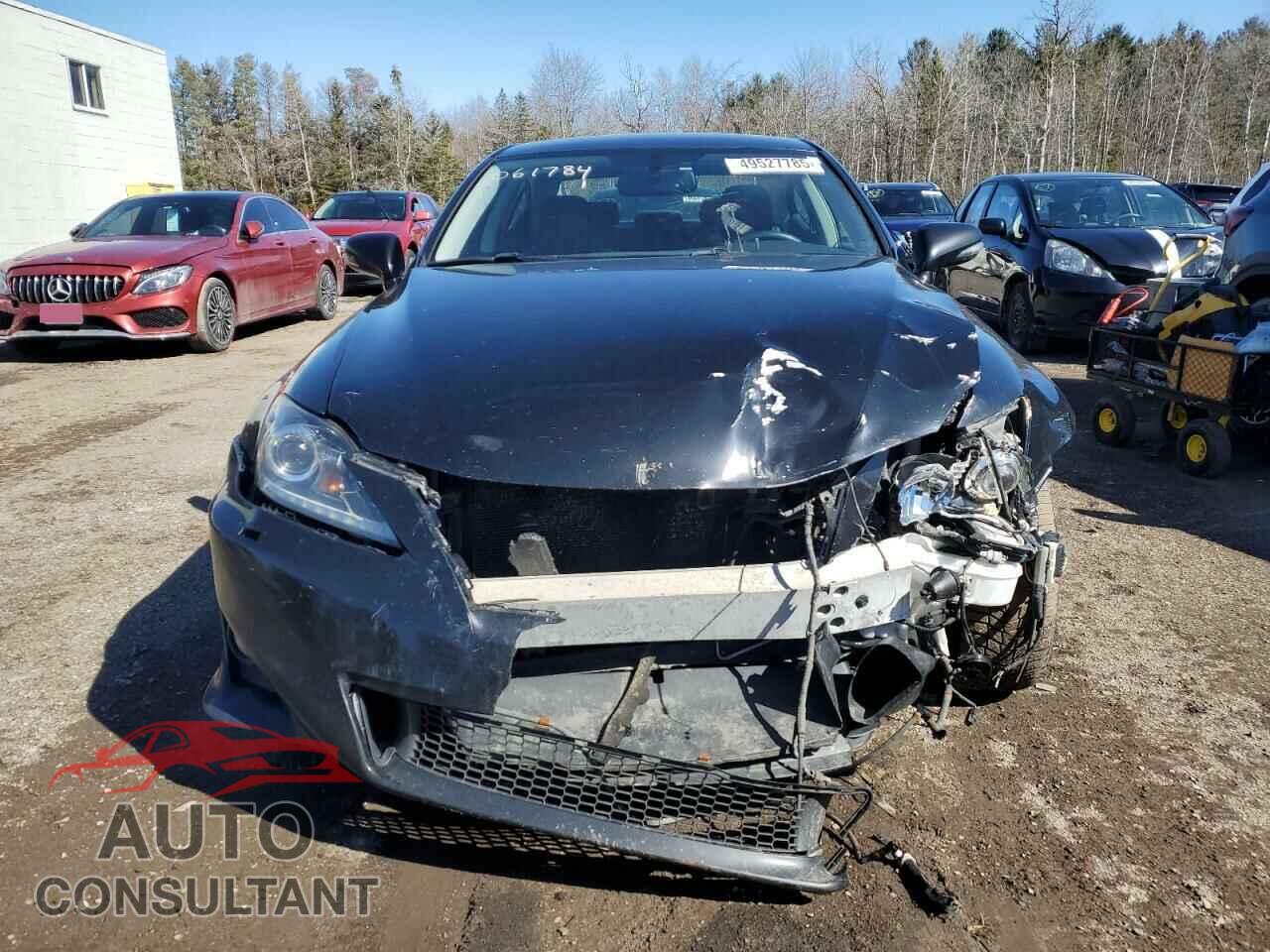 LEXUS IS 2013 - JTHCF5C24D5061784