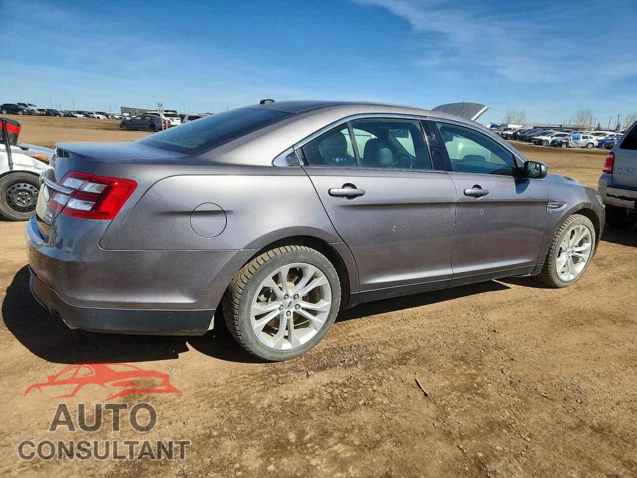 FORD TAURUS 2013 - 1FAHP2E84DG227882