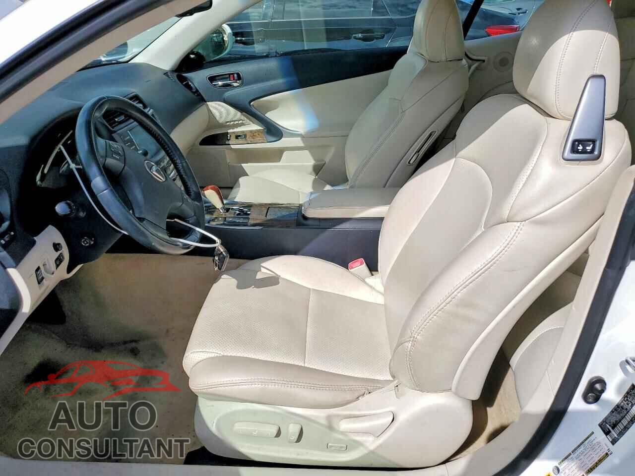 LEXUS IS 2010 - JTHFF2C2XA2514203