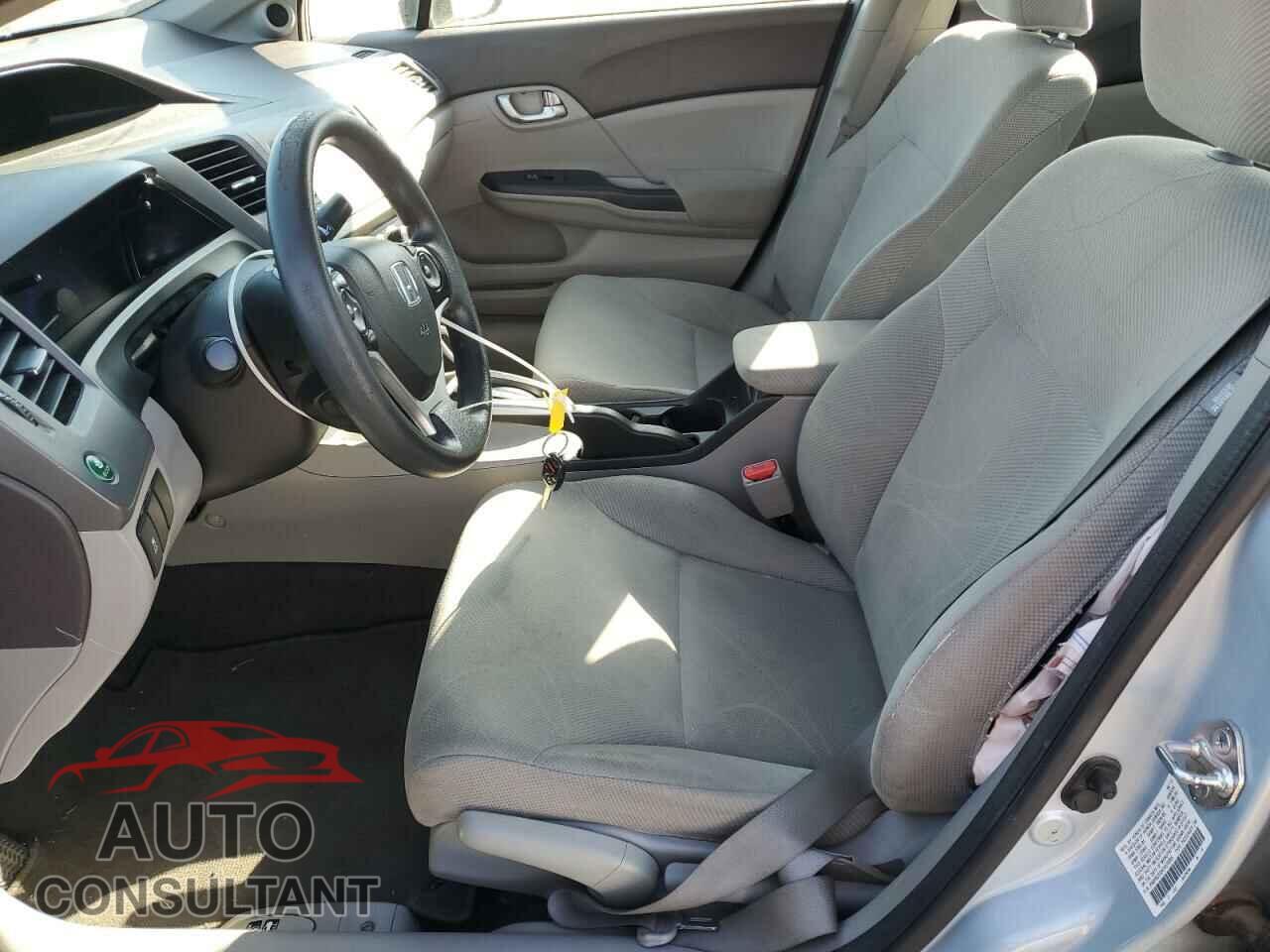 HONDA CIVIC 2012 - 2HGFB2F85CH579095