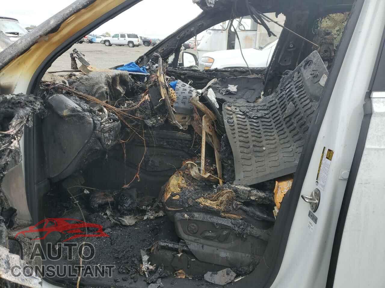 AUDI Q7 2017 - WA1LAAF75HD053439